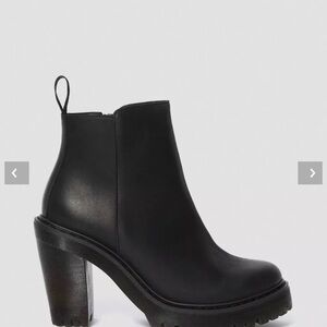 DR Martens, The original, Magdalena, Black Leather, Chelsea Ankle Boot.